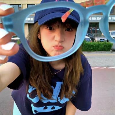 不及将军送我情